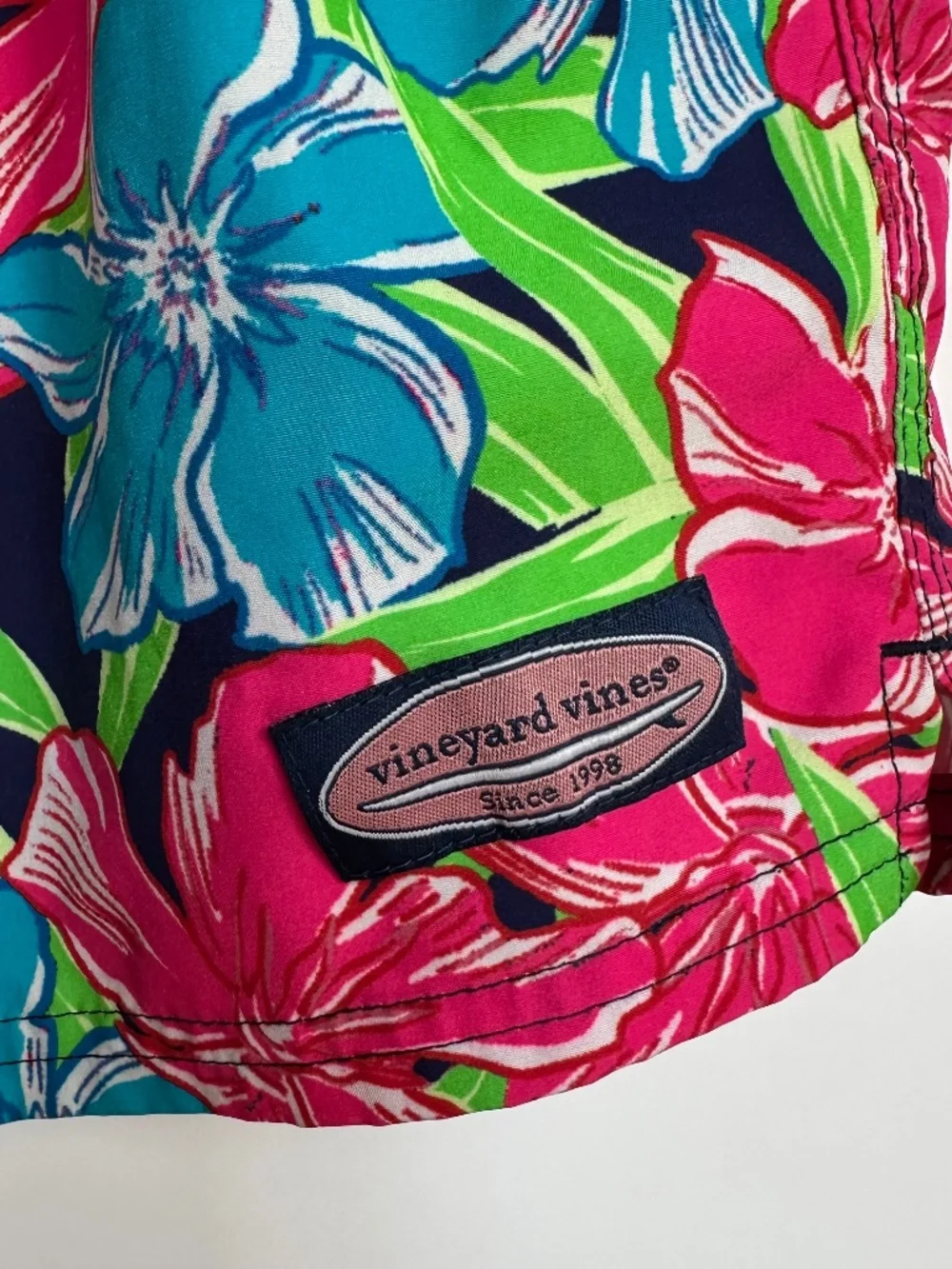 Vineyard Vines Floral Men Swim‎ Trunks